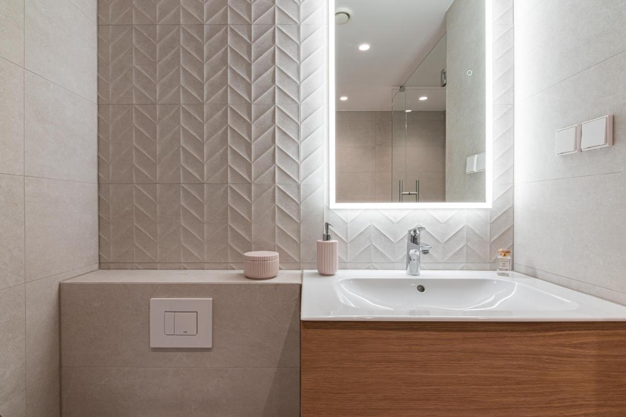 Modern City Center Apartment 탈린 외부 사진